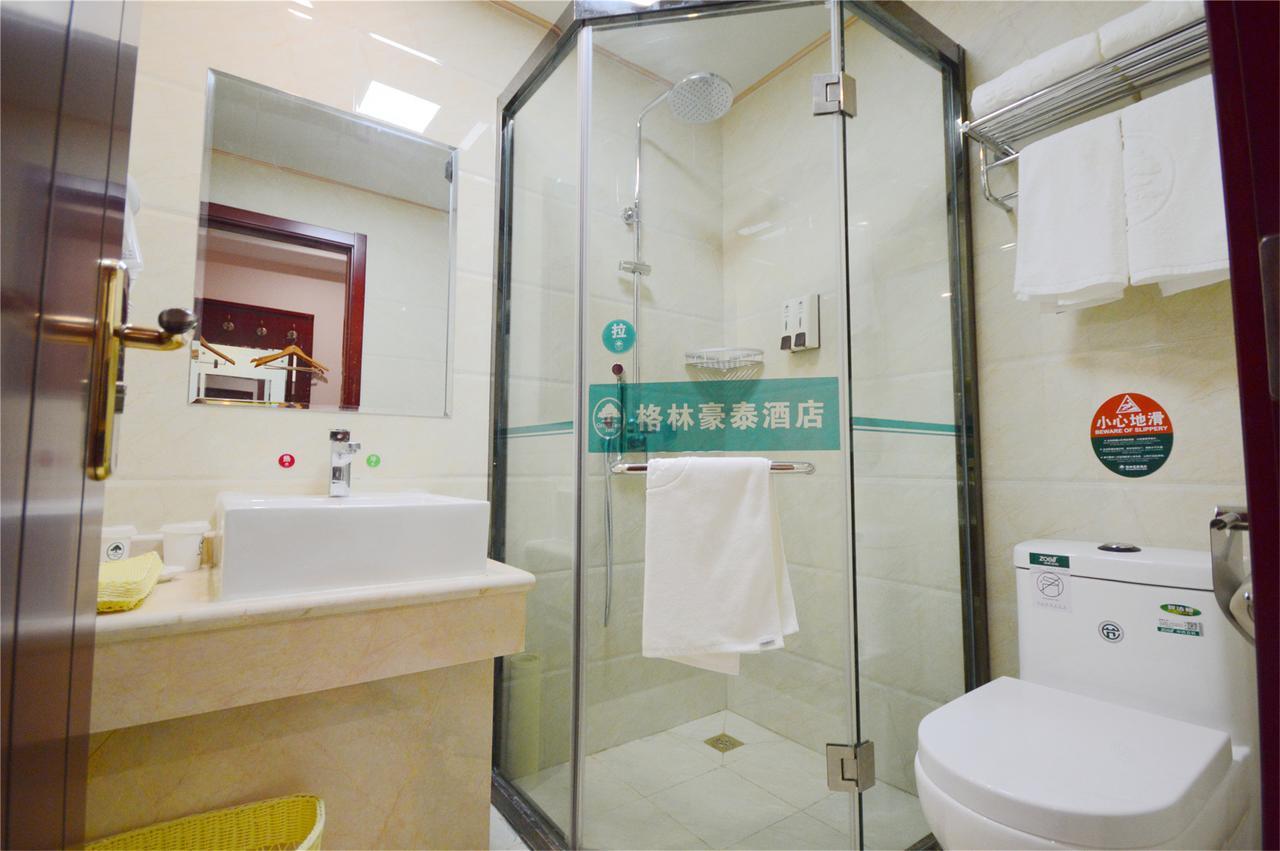 Greentree Inn Shandong Jining Railway Station Express Hotel Екстер'єр фото